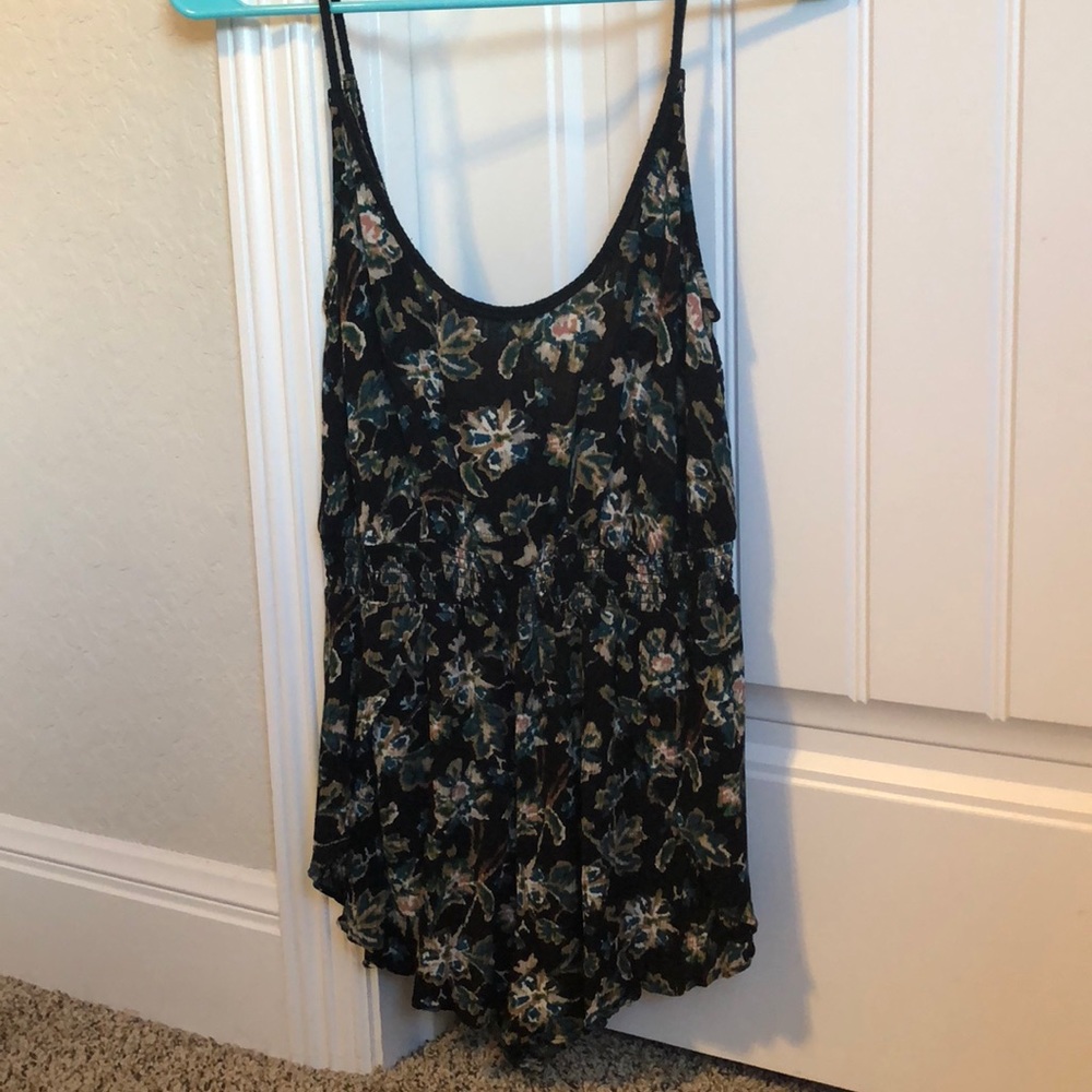 URBAN OUTFITTERS FLORAL ROMPER